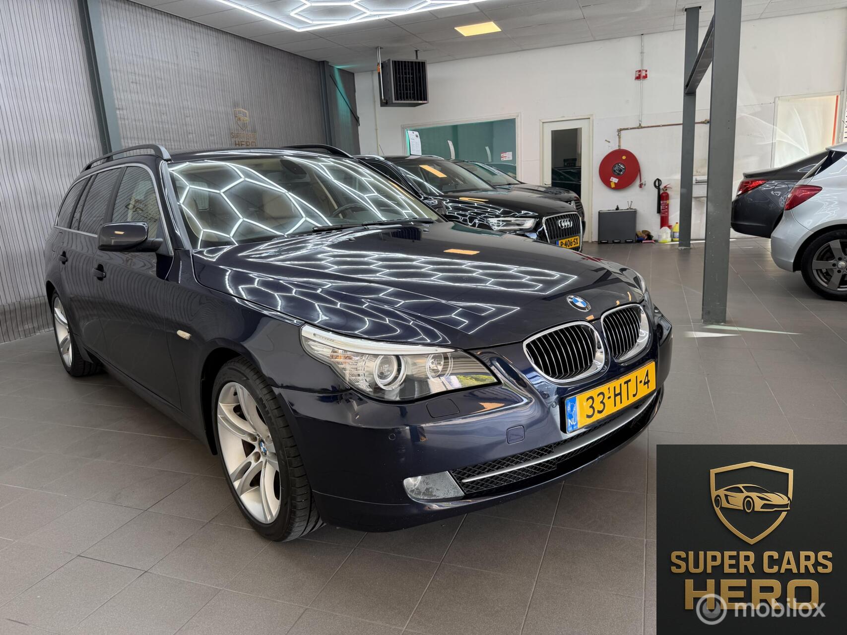 BMW 5er Reihe 520i  AUTOMAAT|2009|NAVI|AIRCO|CRUISE 2009 - voorkant