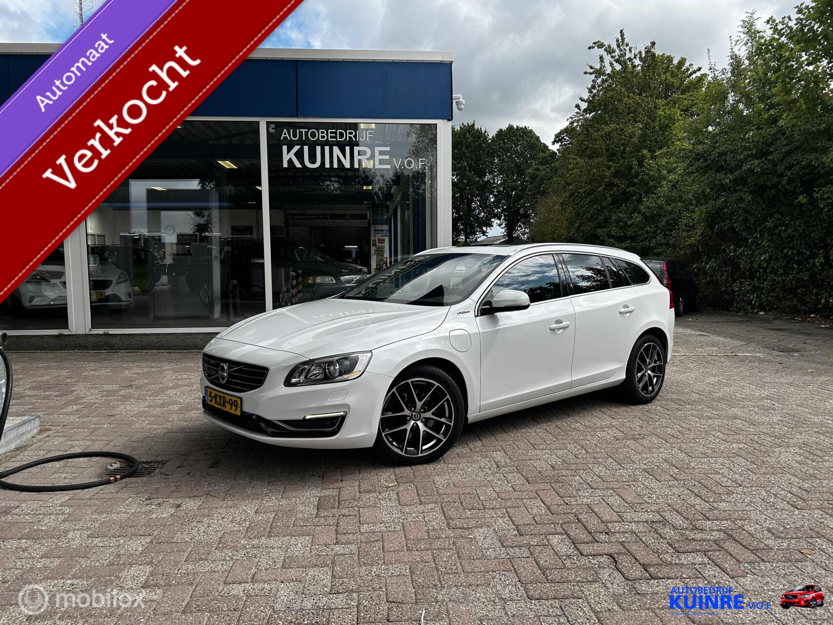 Volvo V60 Plug In Hybrid 2.4 D6 AWD Plug-In Hybrid Summum 2013 - voorkant