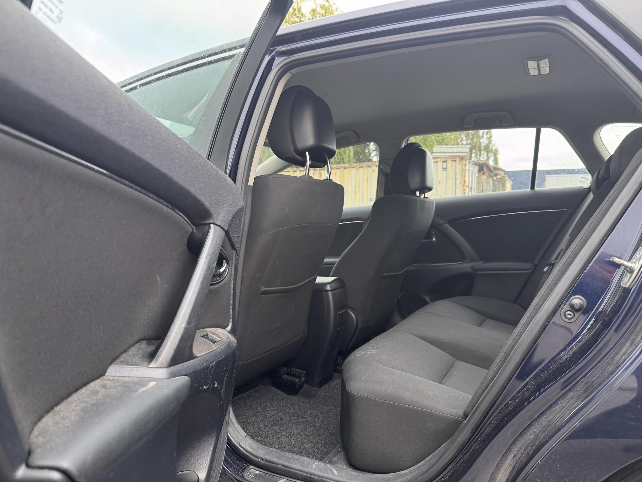Foto van Toyota Avensis Wagon