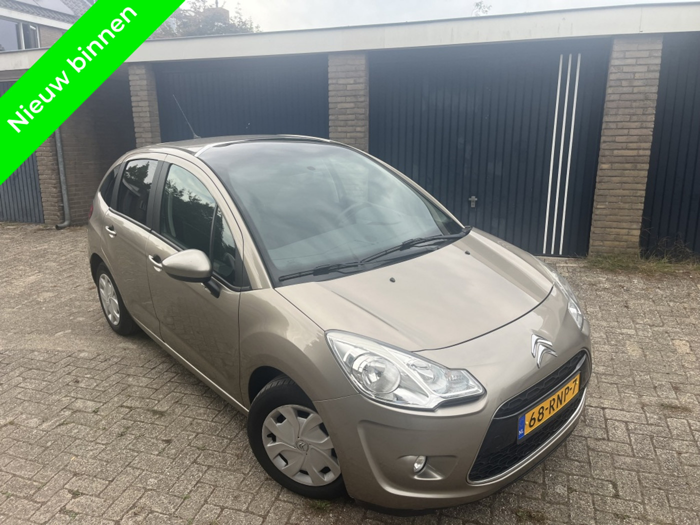 Citroen C3 1.6 e-HDi Dynamique Clima BT Panorama 2011 - voorkant