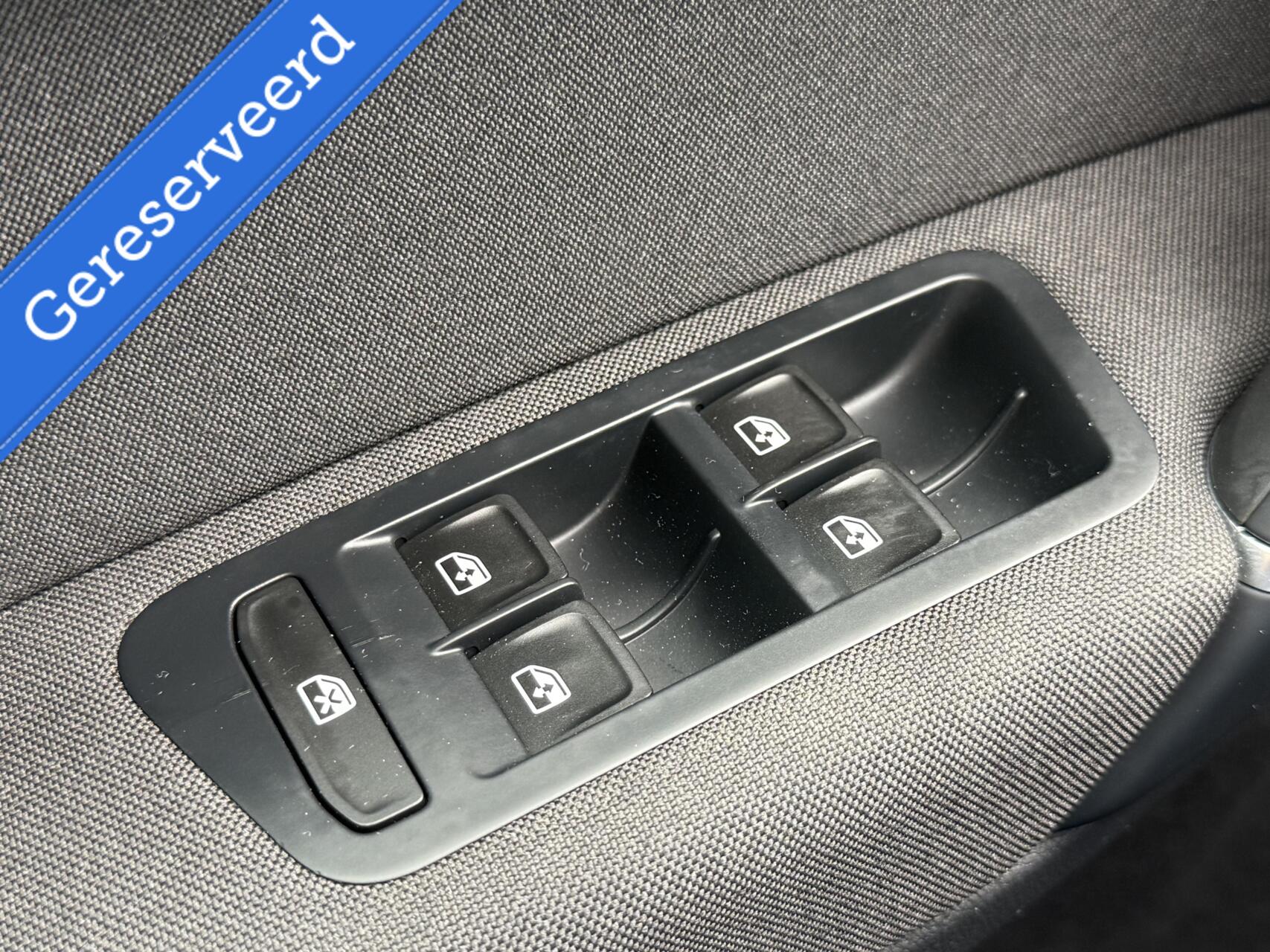 Foto van Volkswagen Golf Sportsvan