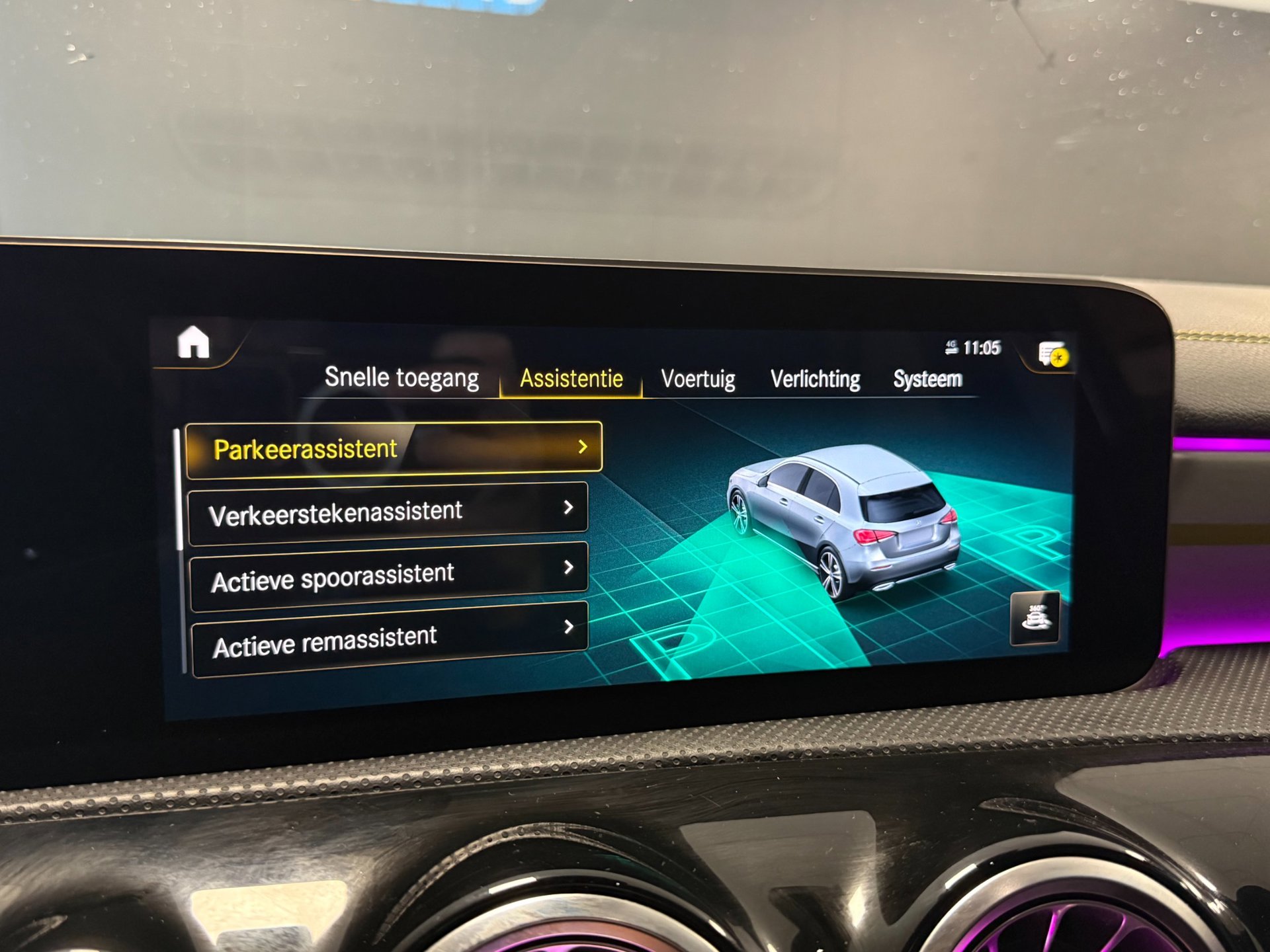 Foto van Mercedes-Benz A 250