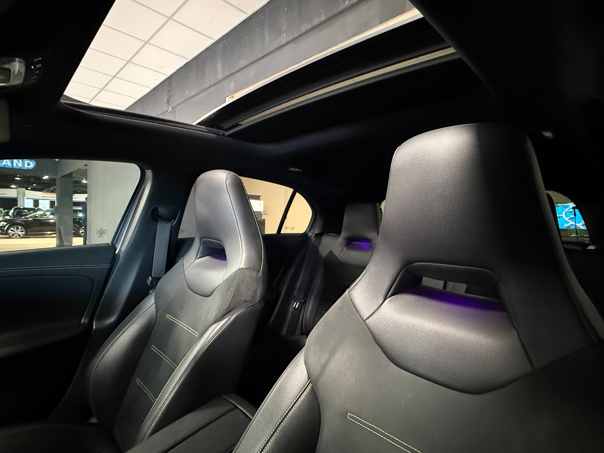Foto van Mercedes-Benz A 250