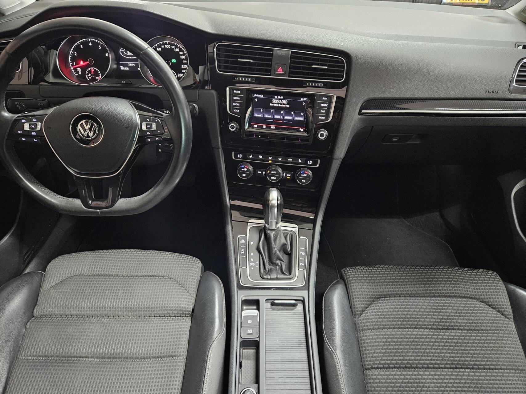 Foto van Volkswagen Golf