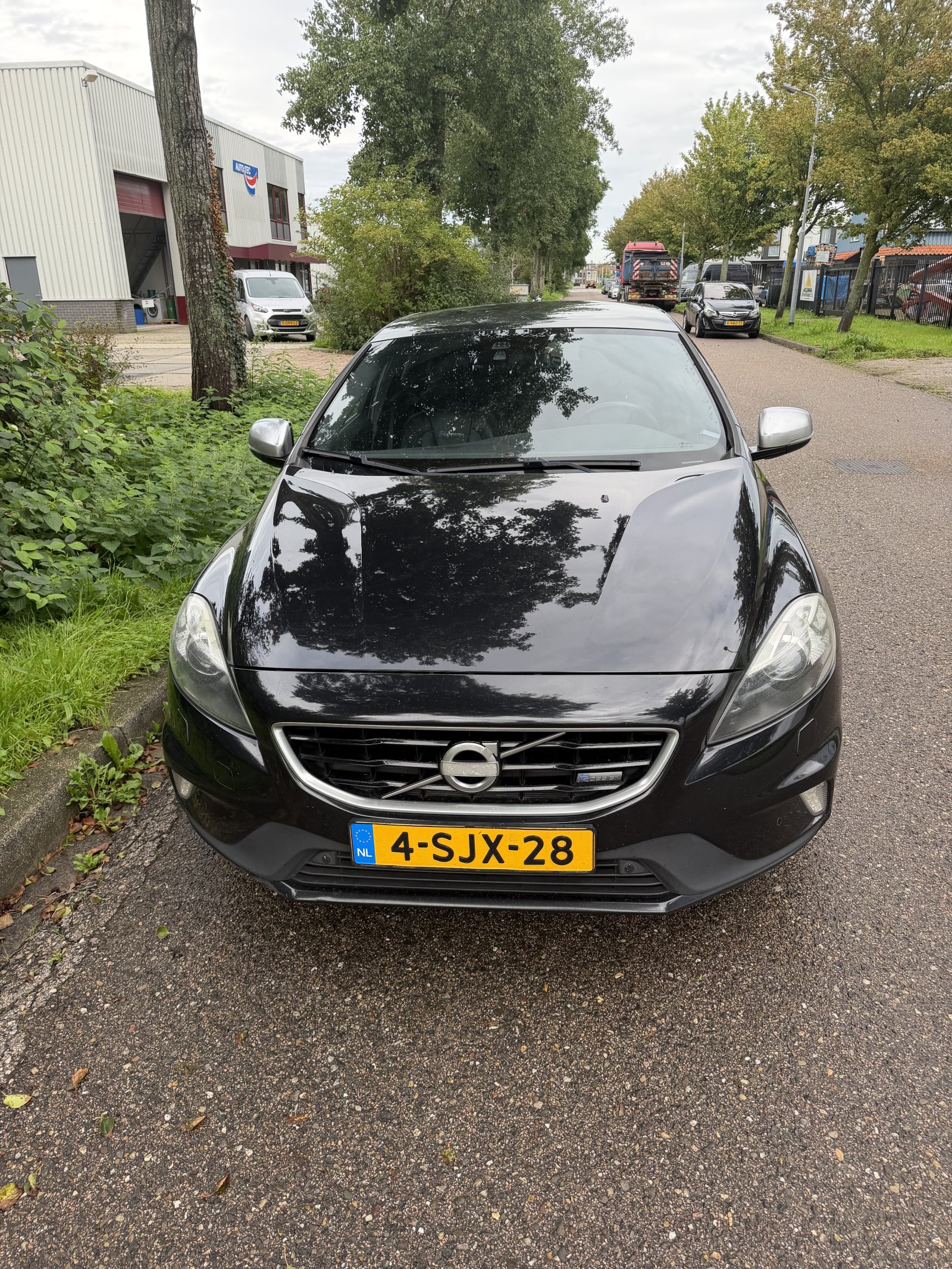 Volvo V40 1.6 D2 R-Design 2013 - voorkant