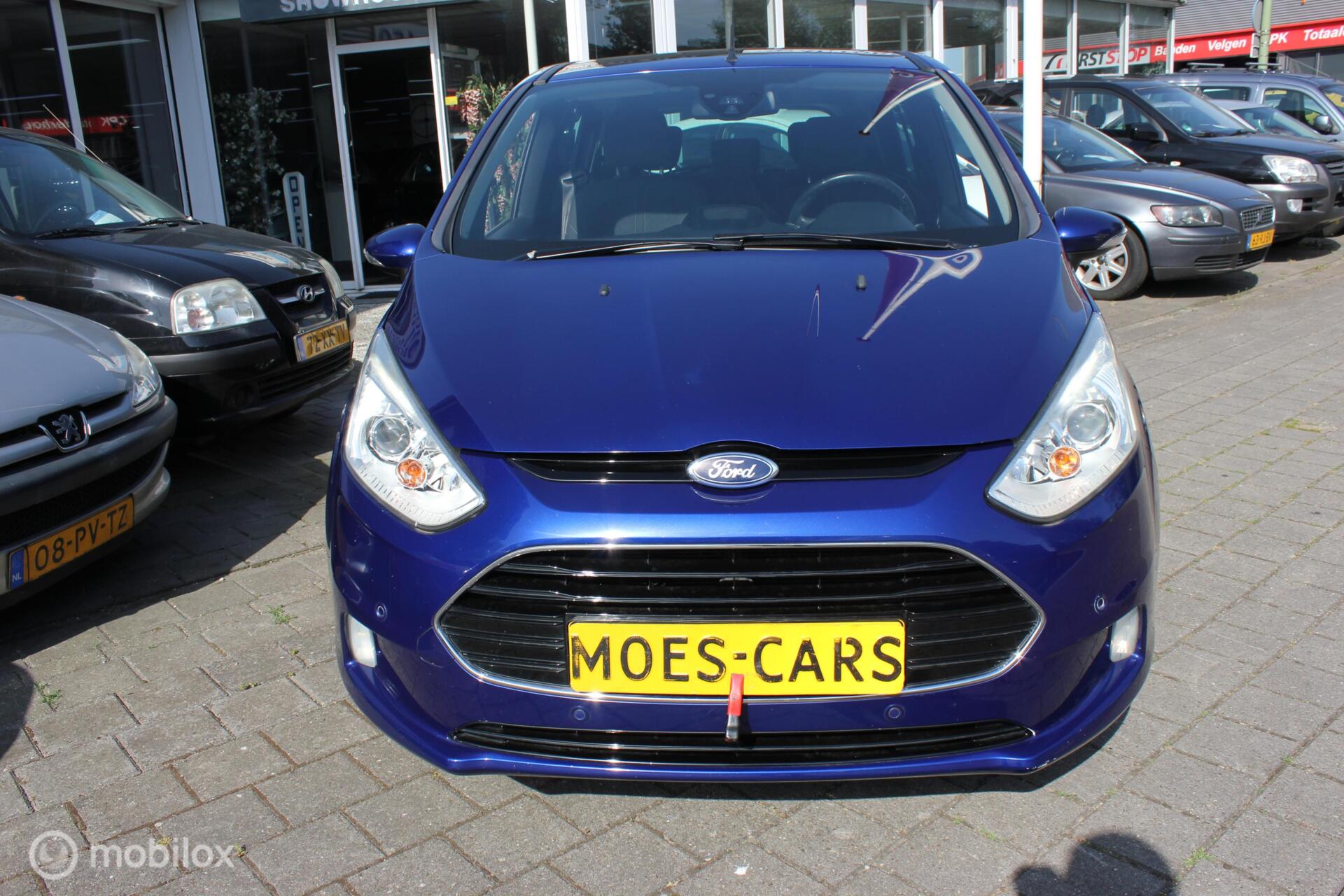 Foto van Ford B-max