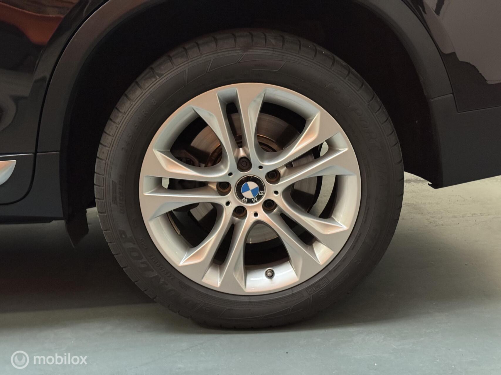 Foto van BMW X4 Xdrive20i