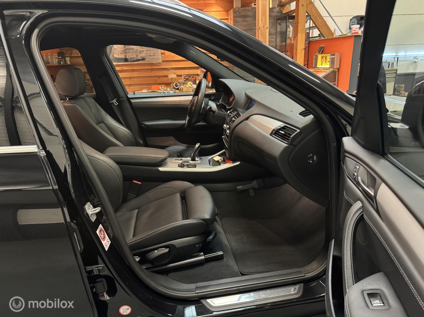 Foto van BMW X4 Xdrive20i