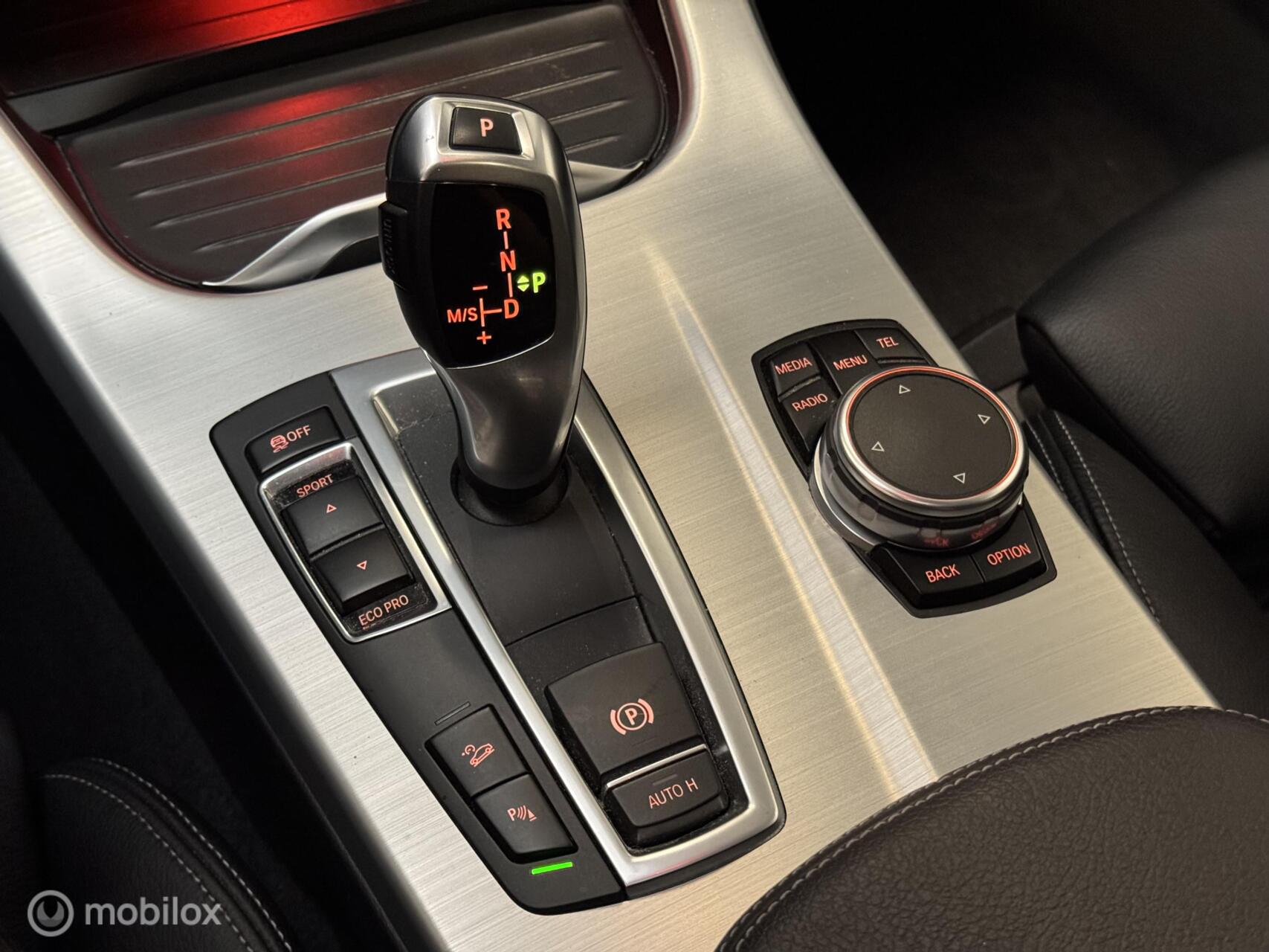Foto van BMW X4 Xdrive20i