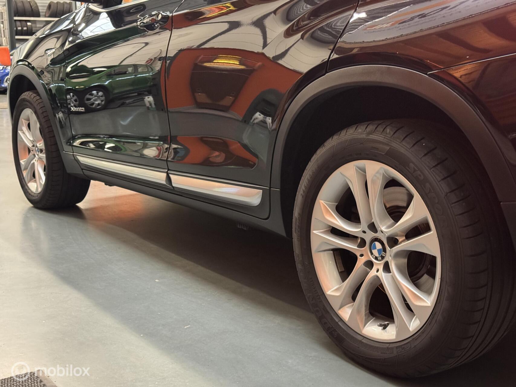 Foto van BMW X4 Xdrive20i