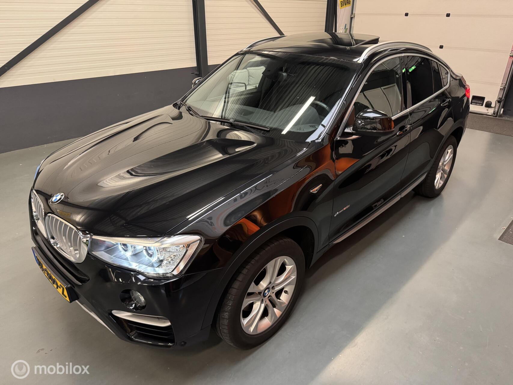 Foto van BMW X4 Xdrive20i