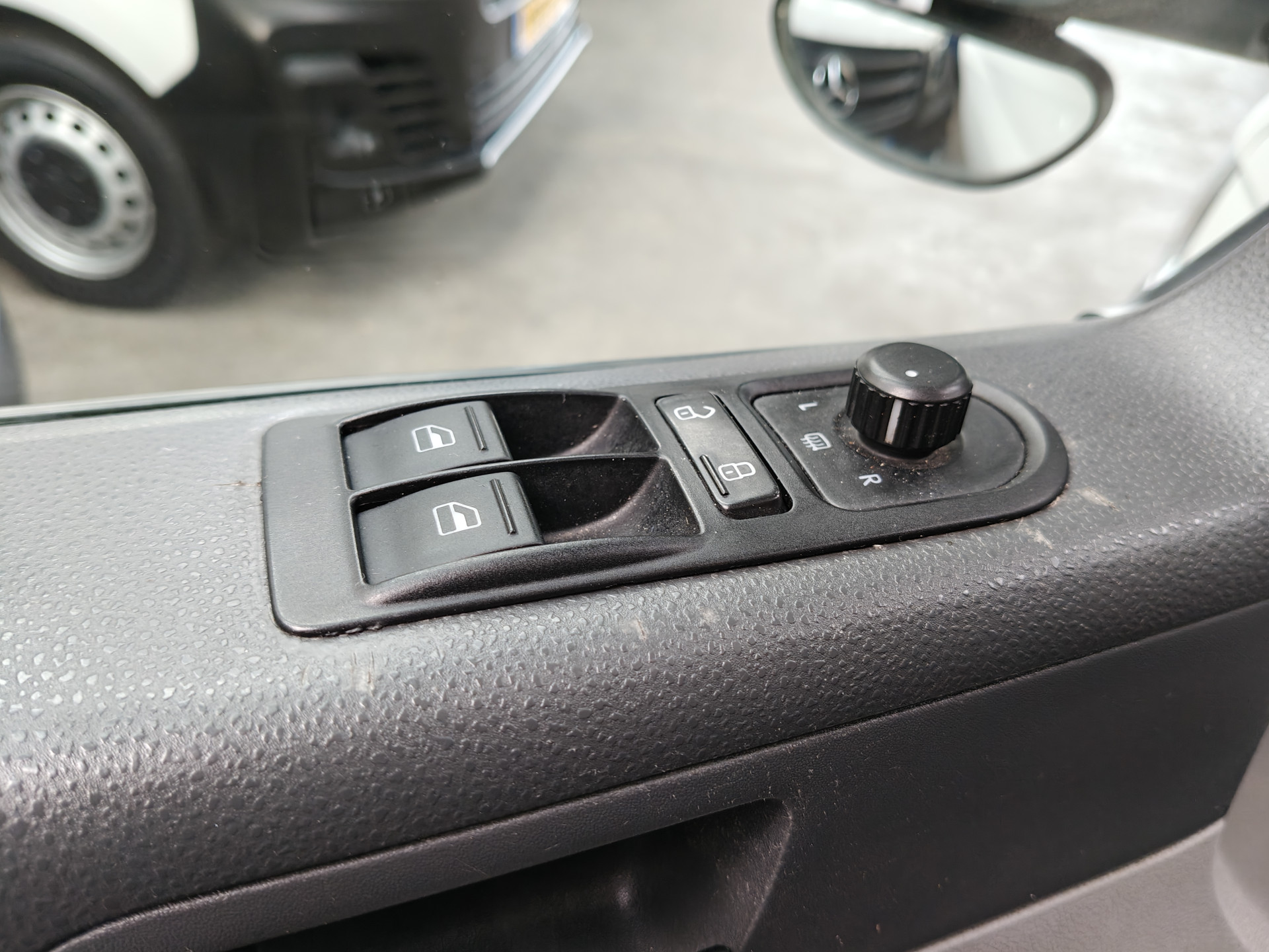 Foto van Volkswagen Transporter Kombi