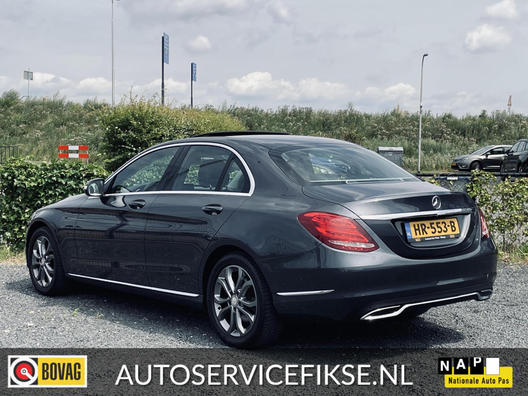 Foto van Mercedes-Benz C 200