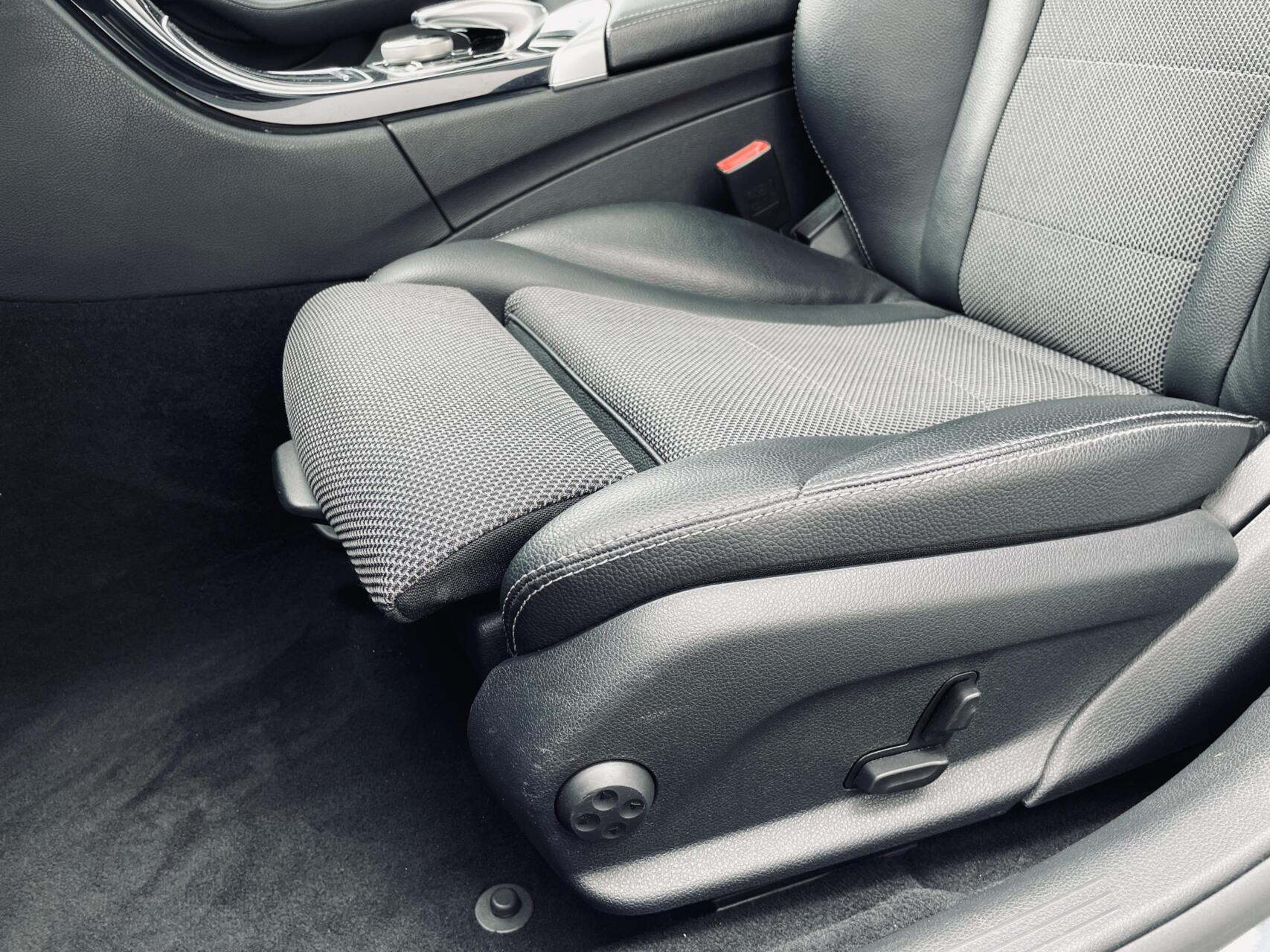 Foto van Mercedes-Benz C 200