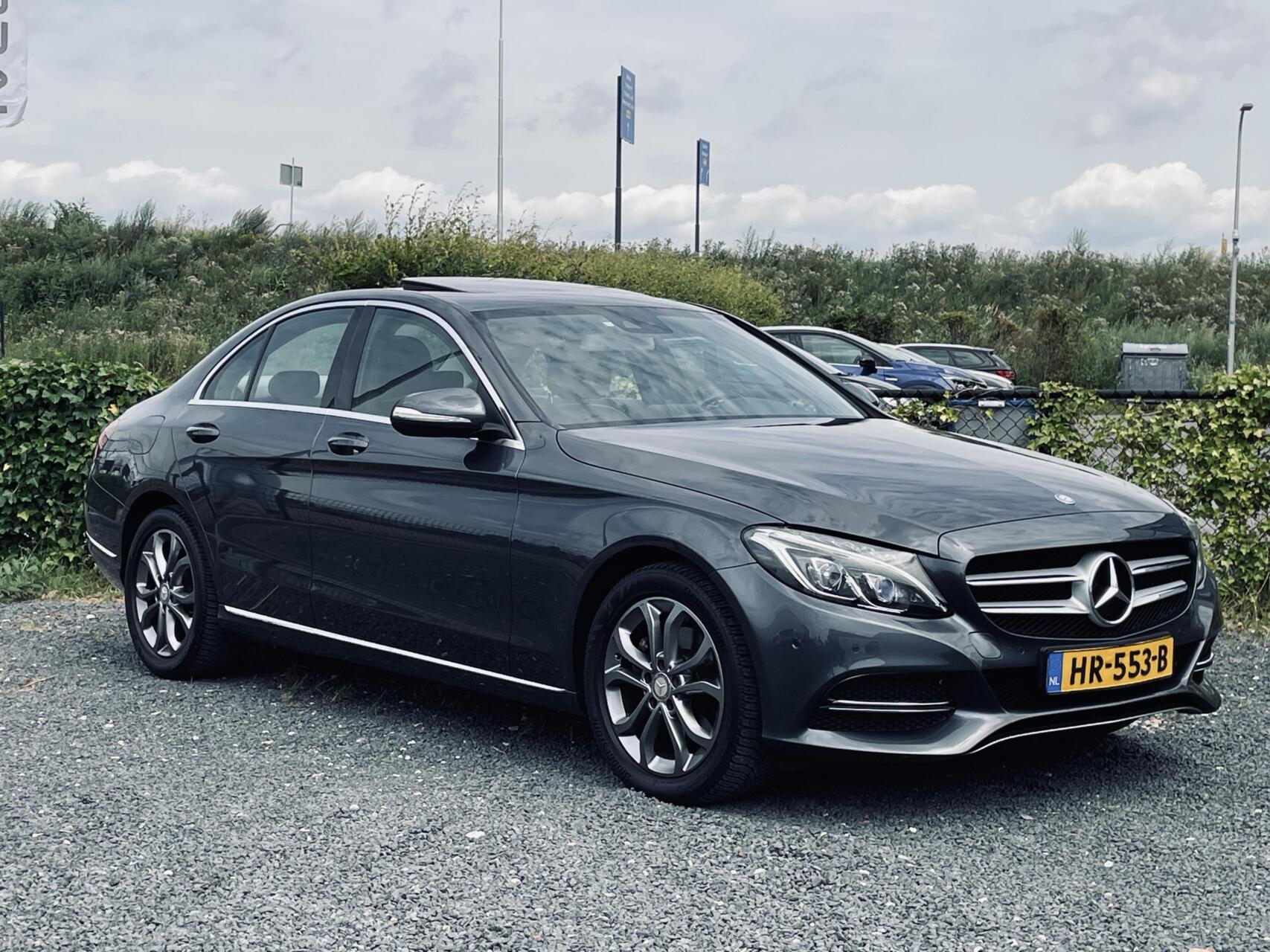 Foto van Mercedes-Benz C 200