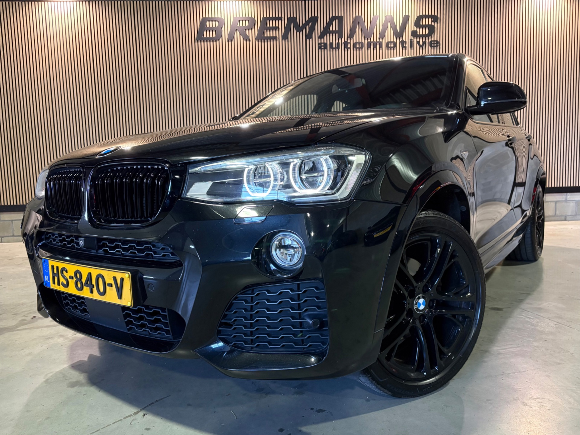 Foto van BMW X4 Xdrive35d