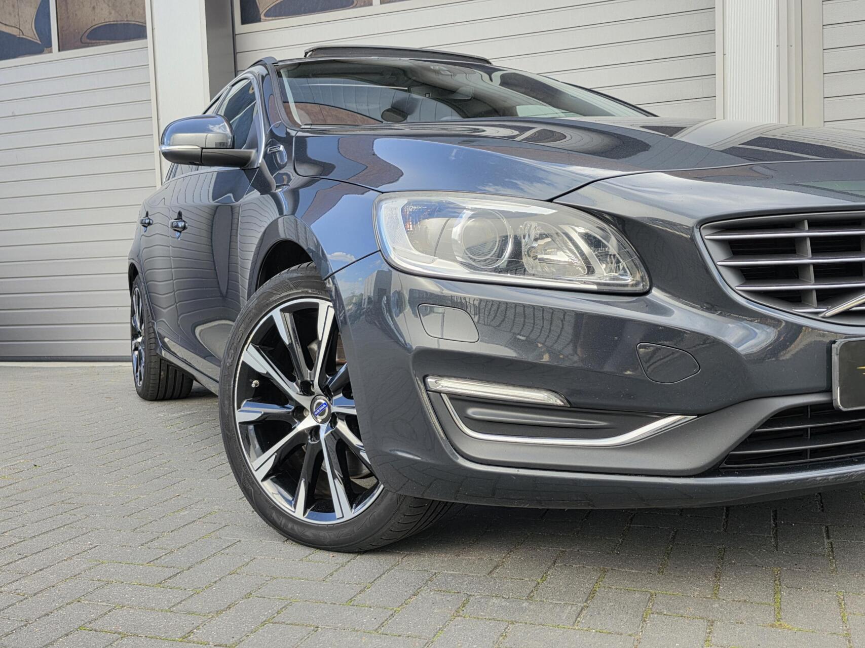 Foto van Volvo V60 Twin Engine