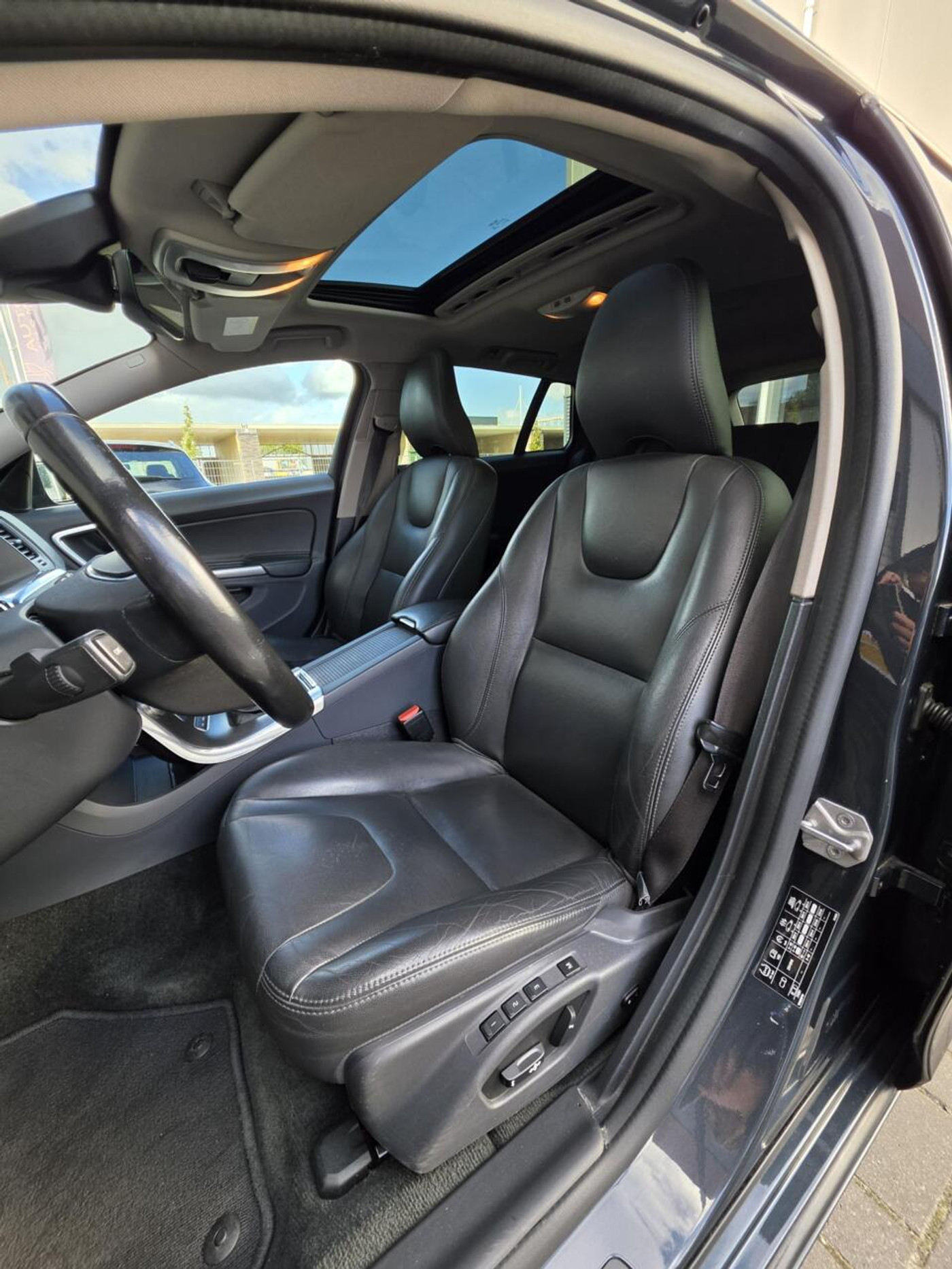 Foto van Volvo V60 Twin Engine