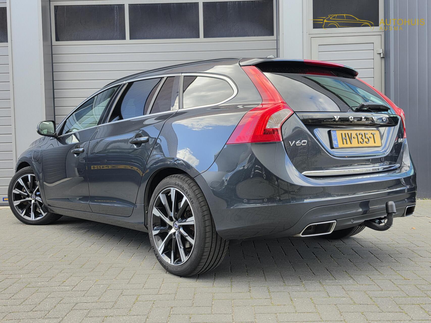 Foto van Volvo V60 Twin Engine