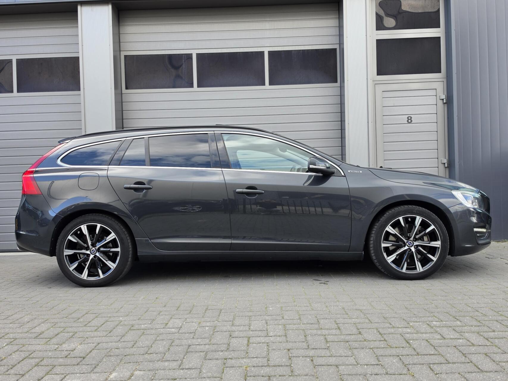 Foto van Volvo V60 Twin Engine