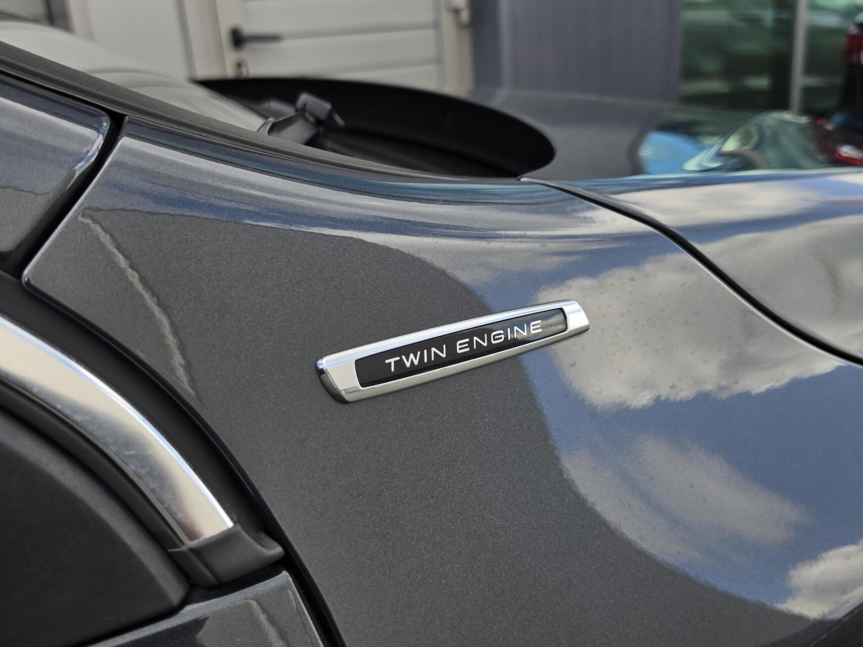 Foto van Volvo V60 Twin Engine