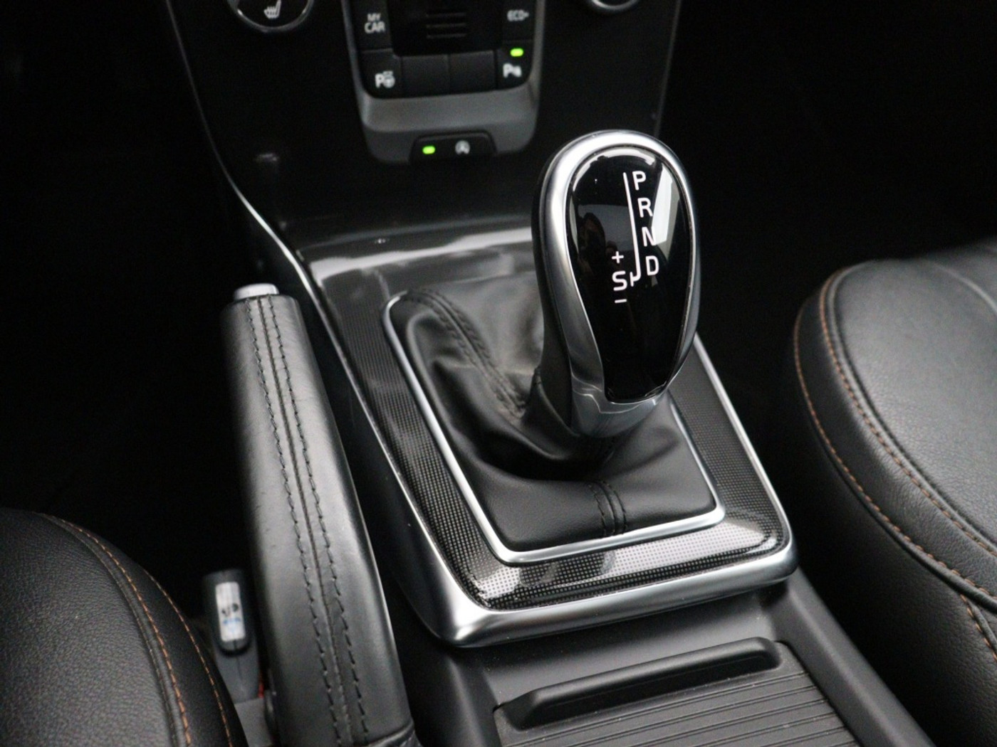 Foto van Volvo V40 Cross Country