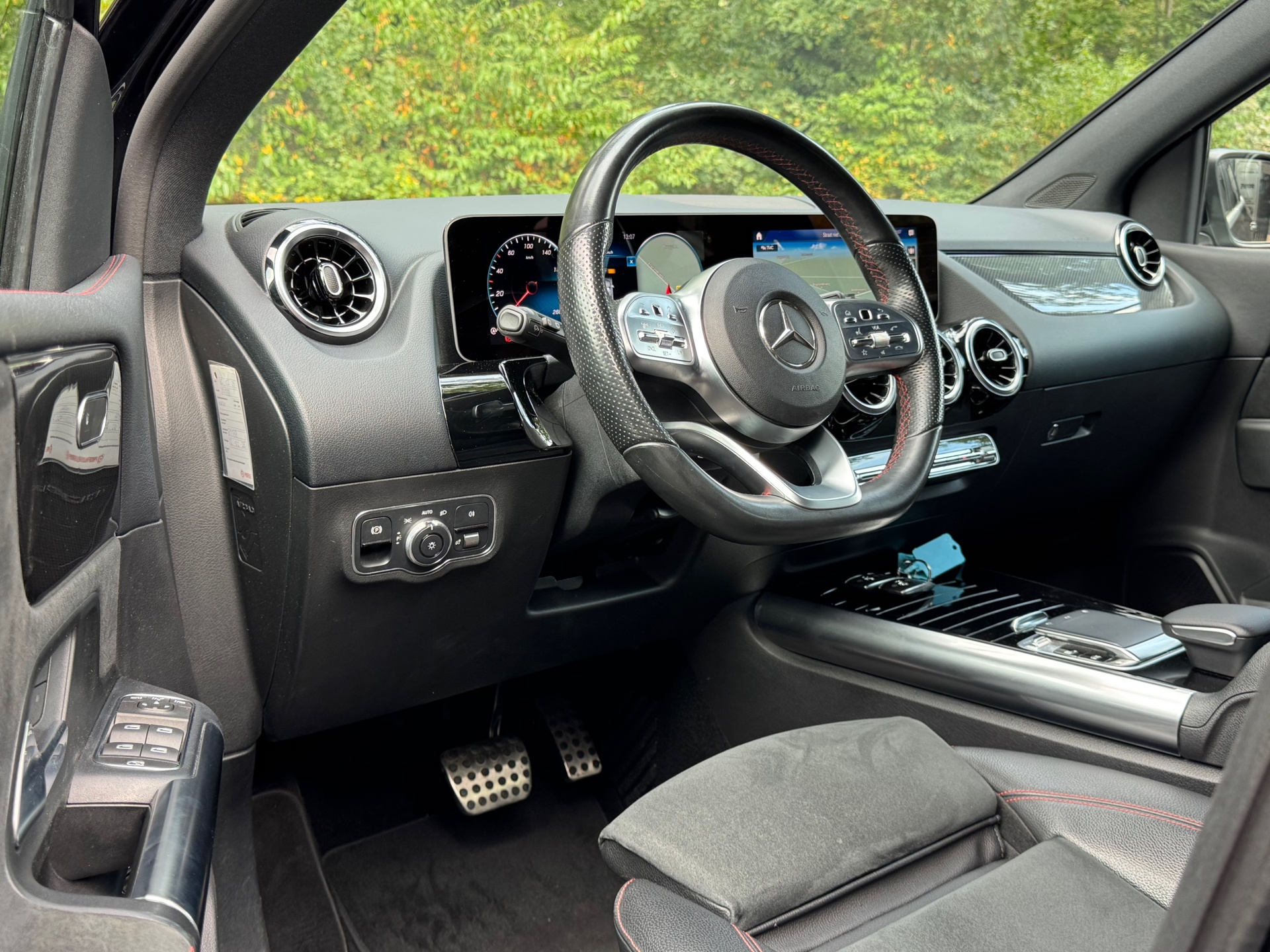 Foto van Mercedes-Benz B 180 D