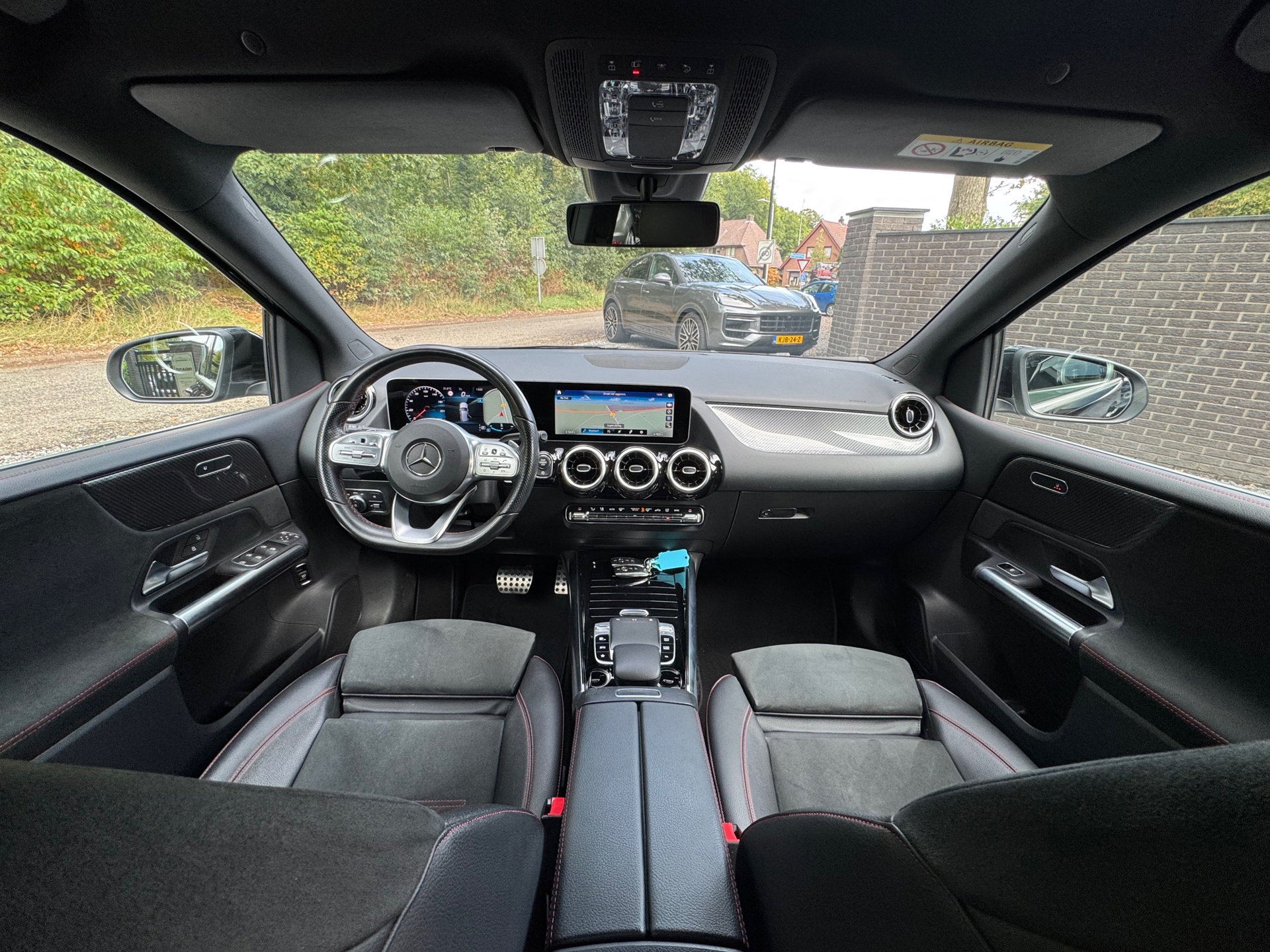 Foto van Mercedes-Benz B 180 D
