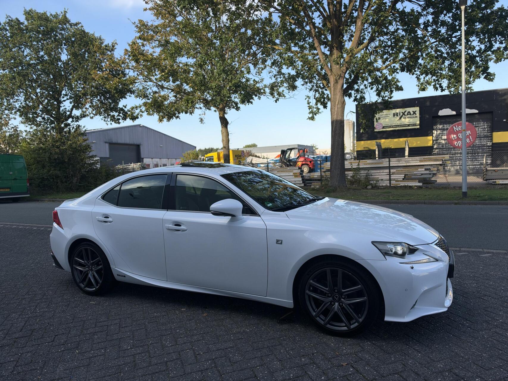 Foto van Lexus Lexus Is300h