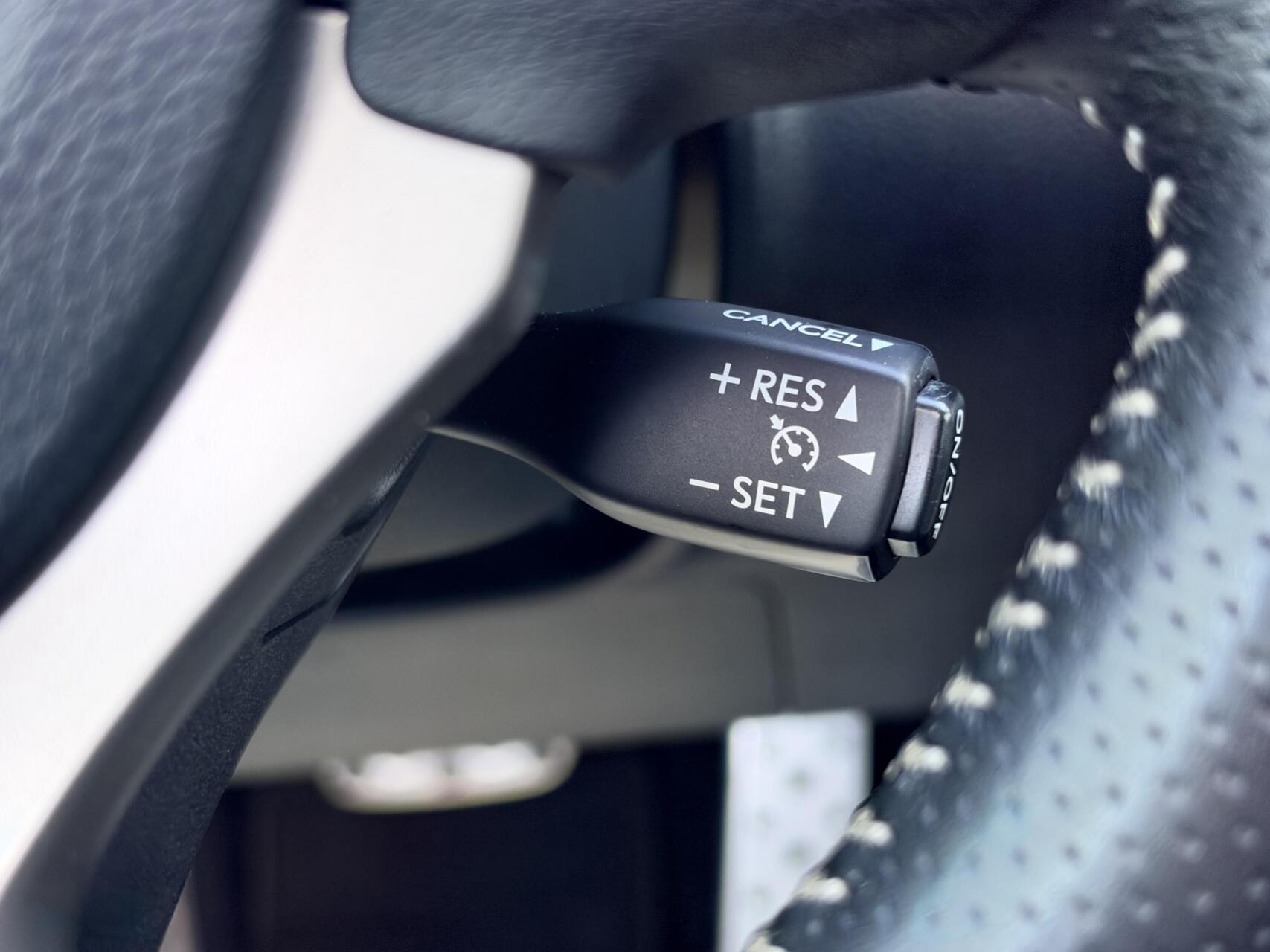 Foto van Lexus Lexus Is300h