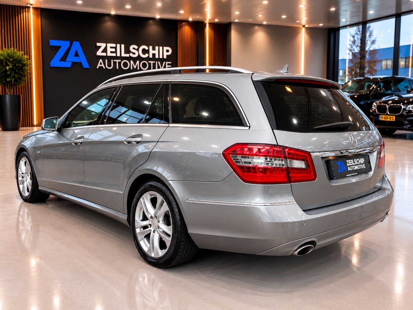 Foto van Mercedes-Benz E 300 CDI