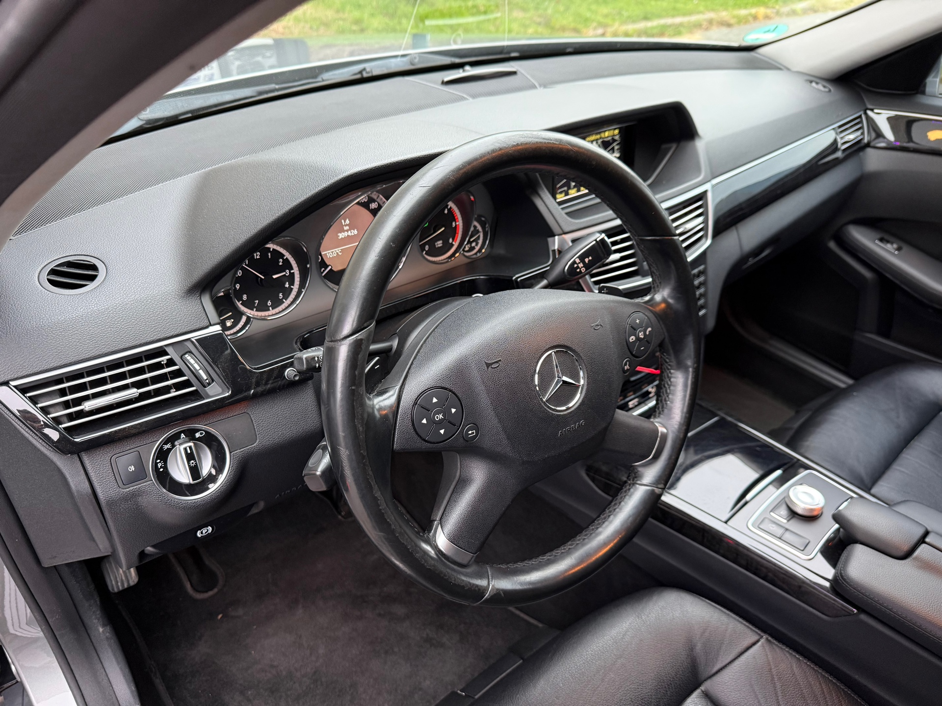 Foto van Mercedes-Benz E 300 CDI