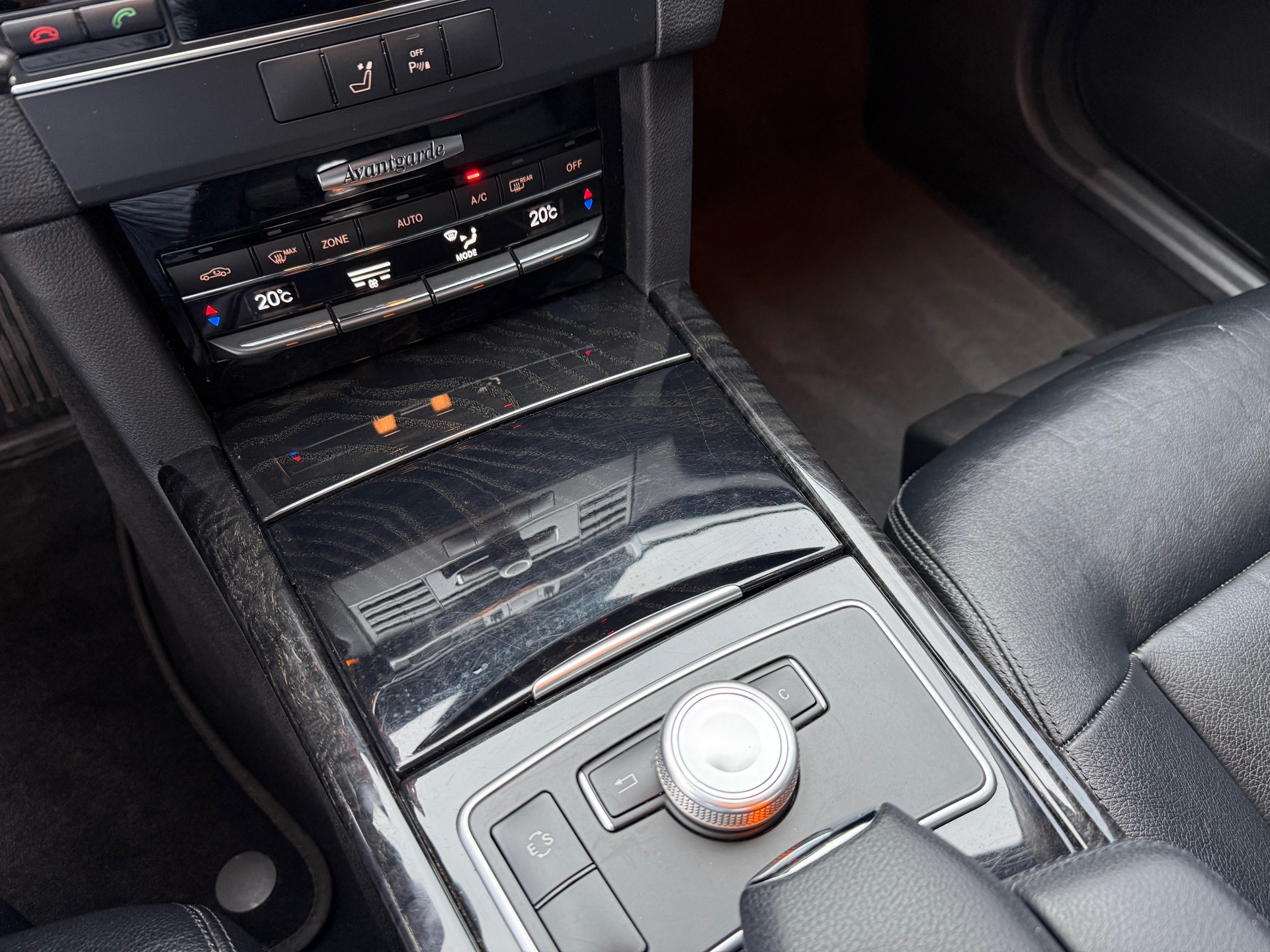 Foto van Mercedes-Benz E 300 CDI