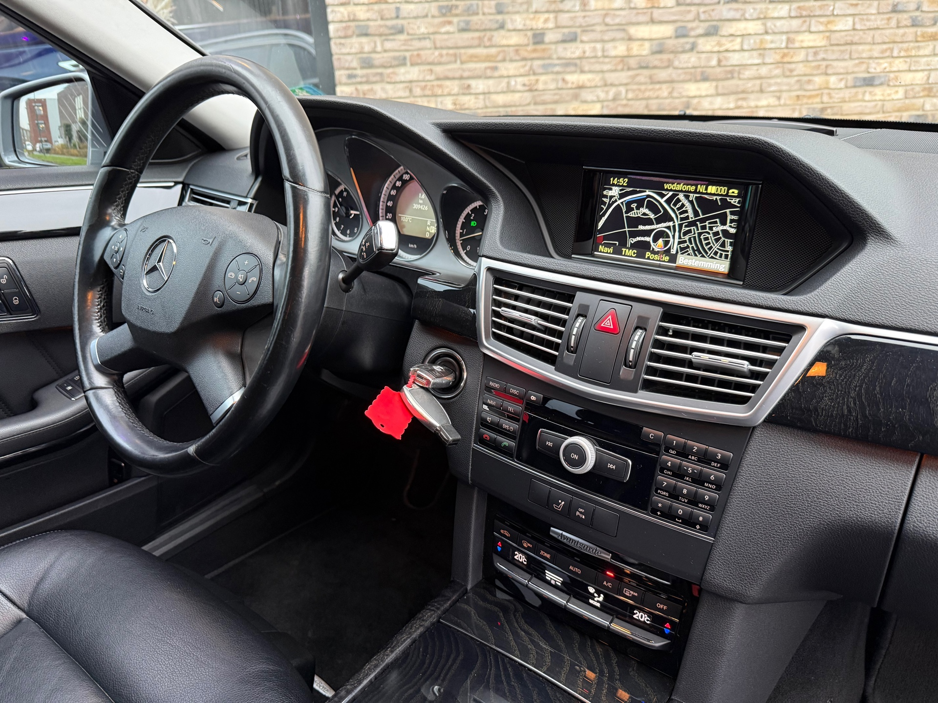 Foto van Mercedes-Benz E 300 CDI