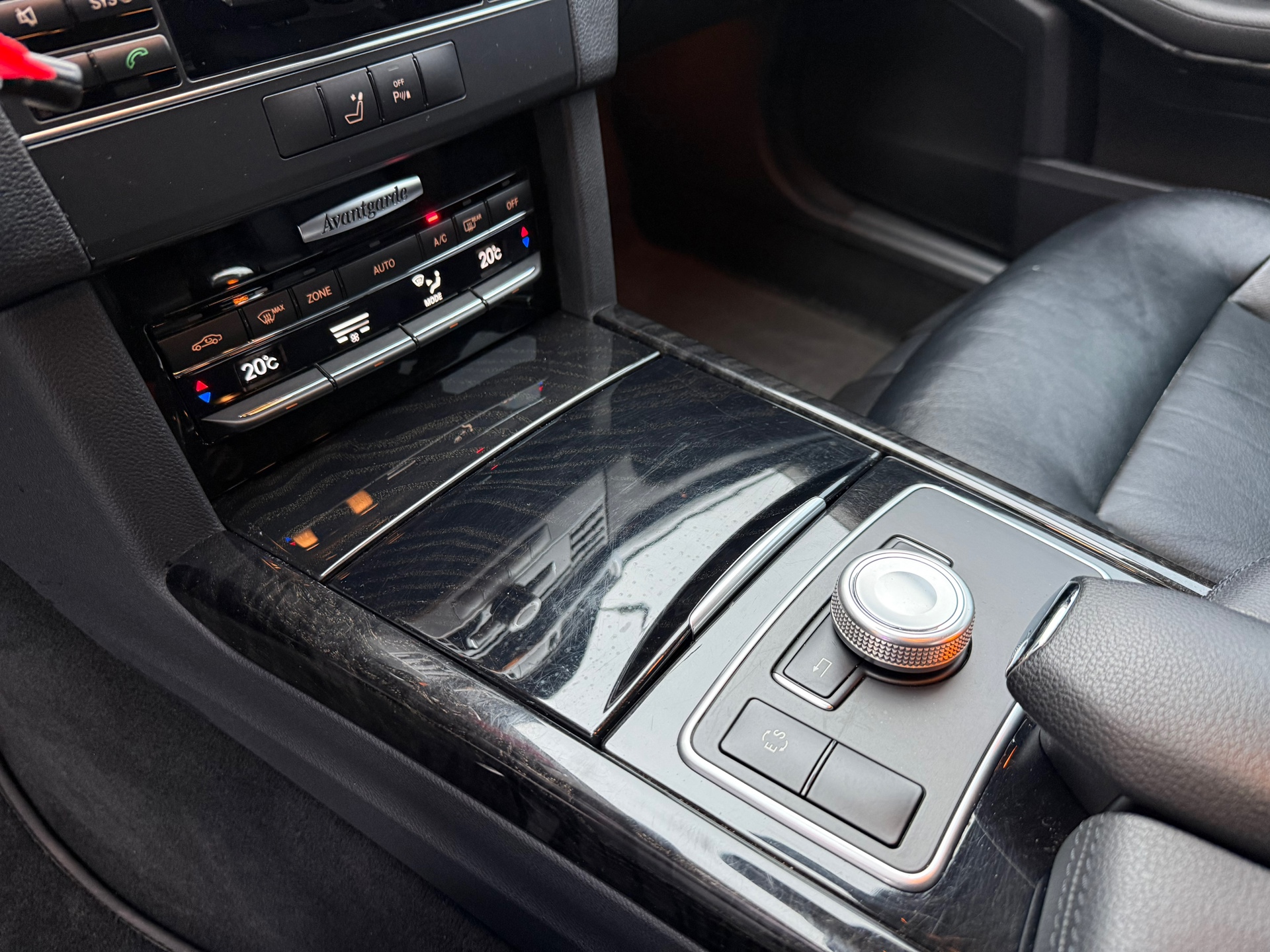 Foto van Mercedes-Benz E 300 CDI