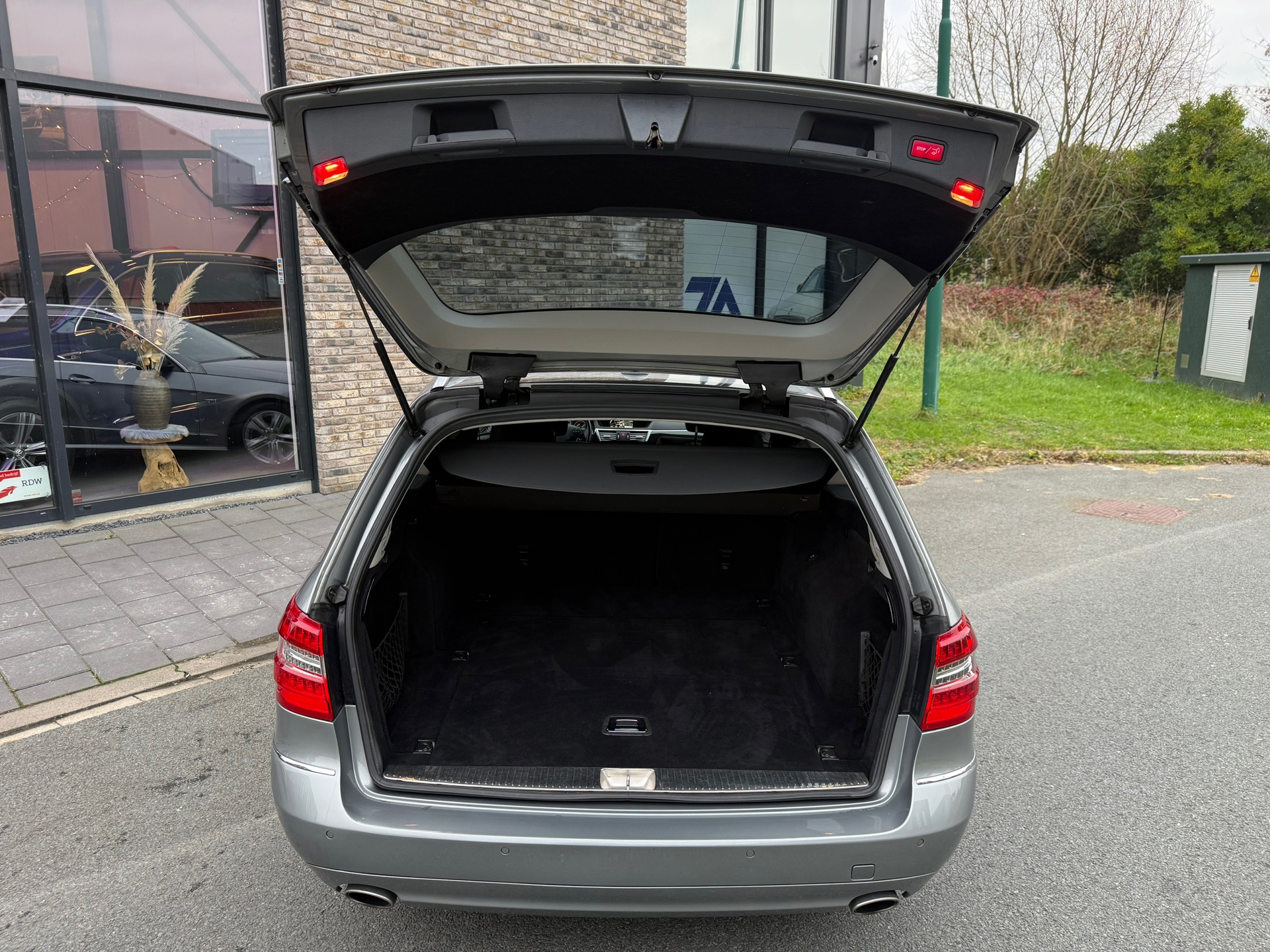 Foto van Mercedes-Benz E 300 CDI