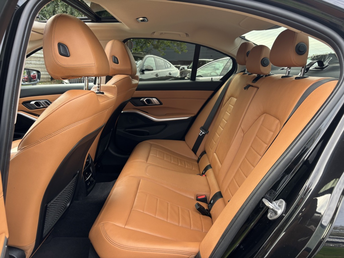 Foto van BMW 330i
