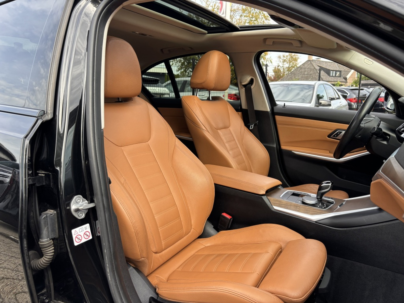 Foto van BMW 330i