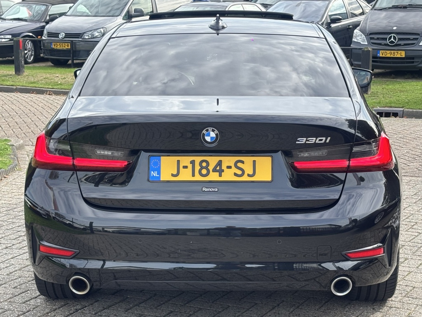 Foto van BMW 330i