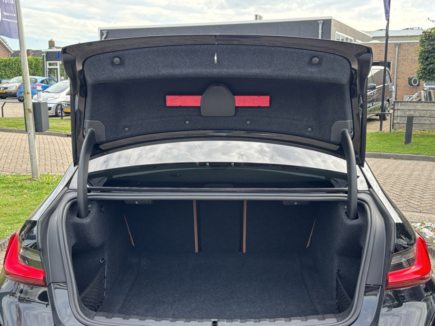 Foto van BMW 330i