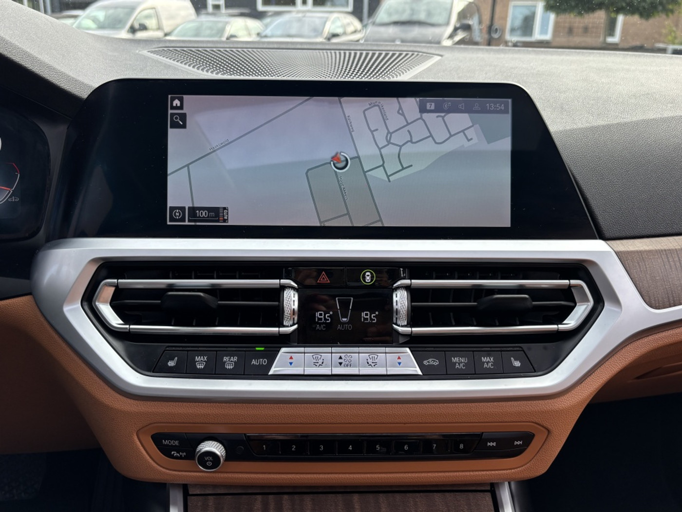 Foto van BMW 330i