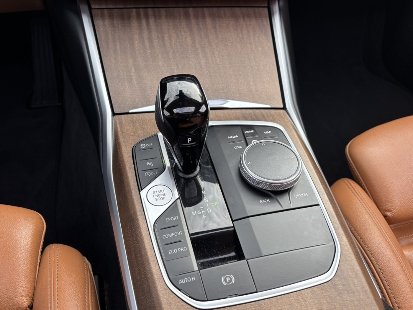 Foto van BMW 330i