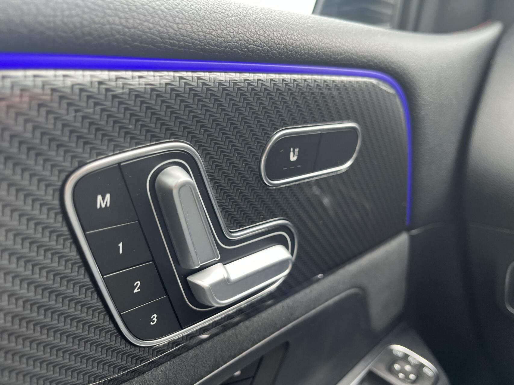 Foto van Mercedes-Benz B 250 E