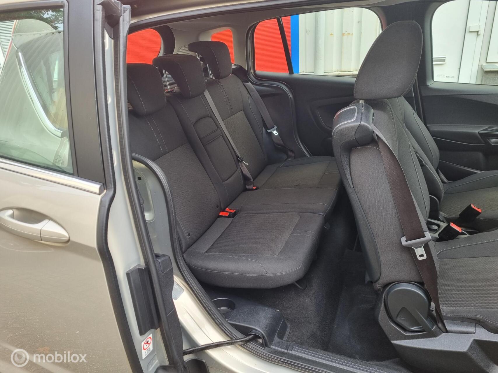 Foto van Ford B-max