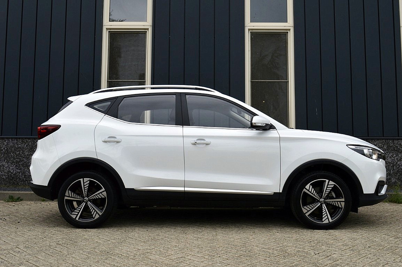 Foto van MG MG ZS