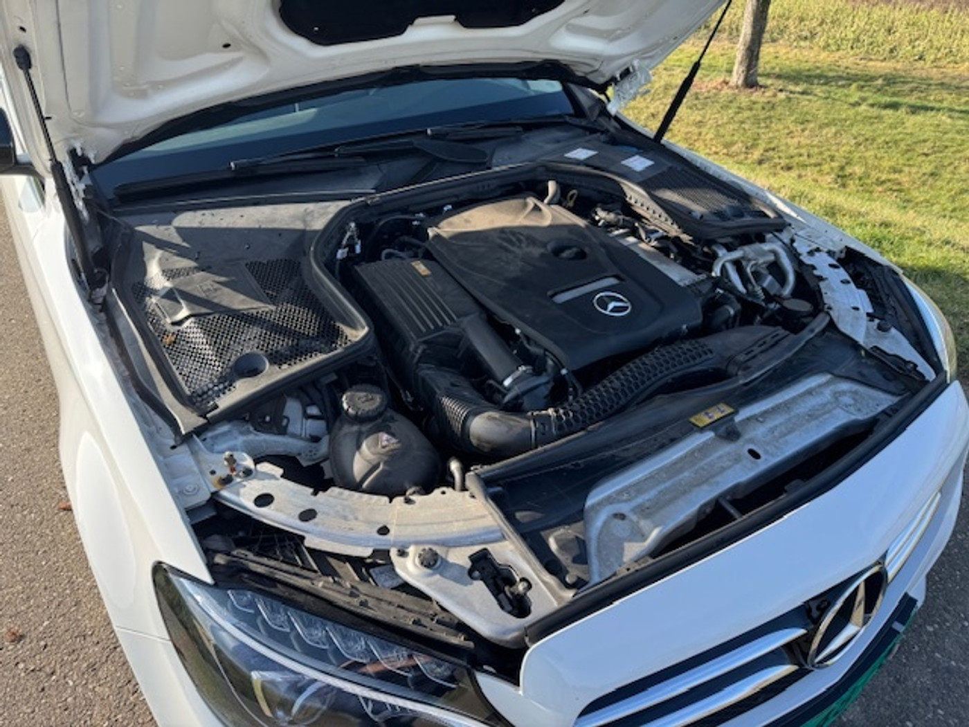 Foto van Mercedes-Benz C 200