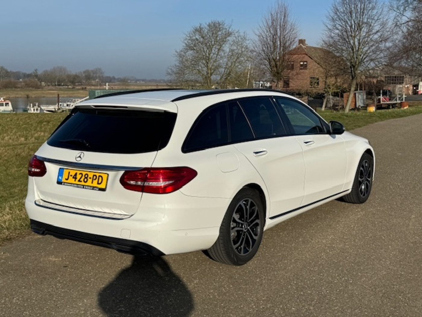 Foto van Mercedes-Benz C 200