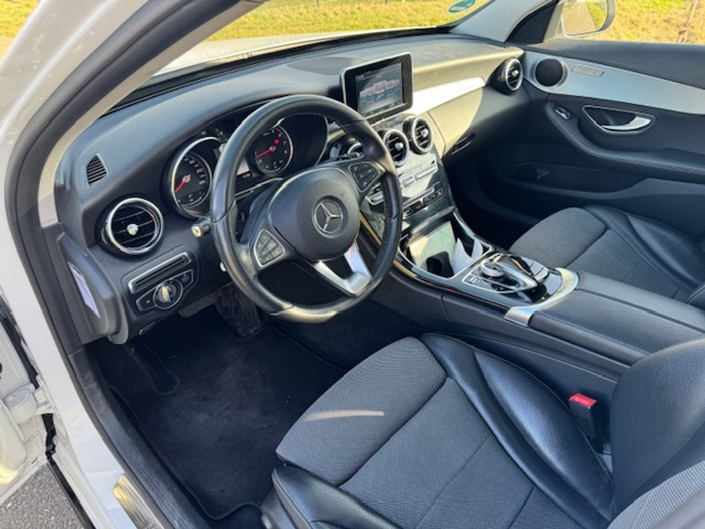 Foto van Mercedes-Benz C 200
