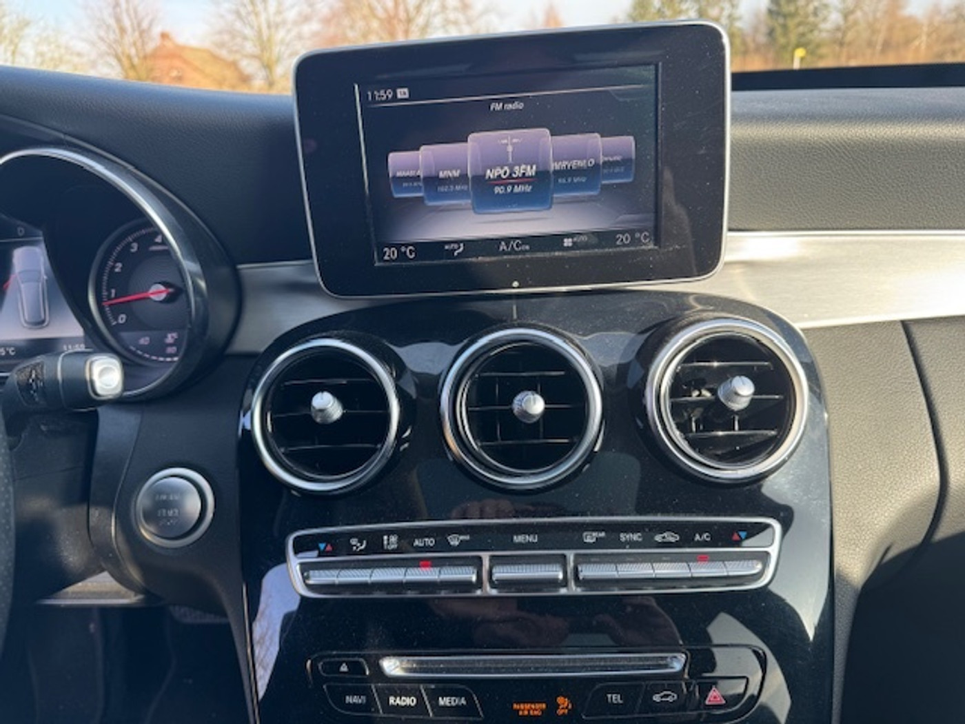 Foto van Mercedes-Benz C 200