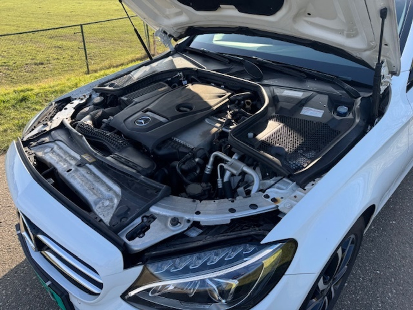 Foto van Mercedes-Benz C 200
